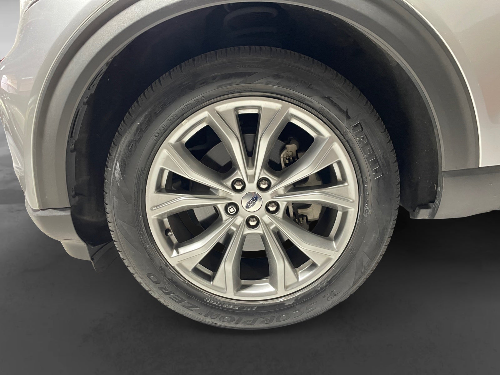 2020 Ford EXPLORER LIMITED RWD