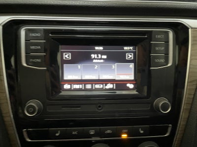 2017 Volkswagen PASSAT PASSAT SPORTLINE