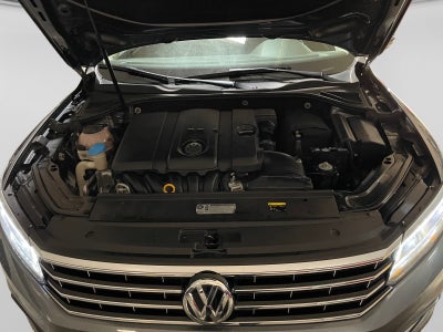 2017 Volkswagen PASSAT PASSAT SPORTLINE