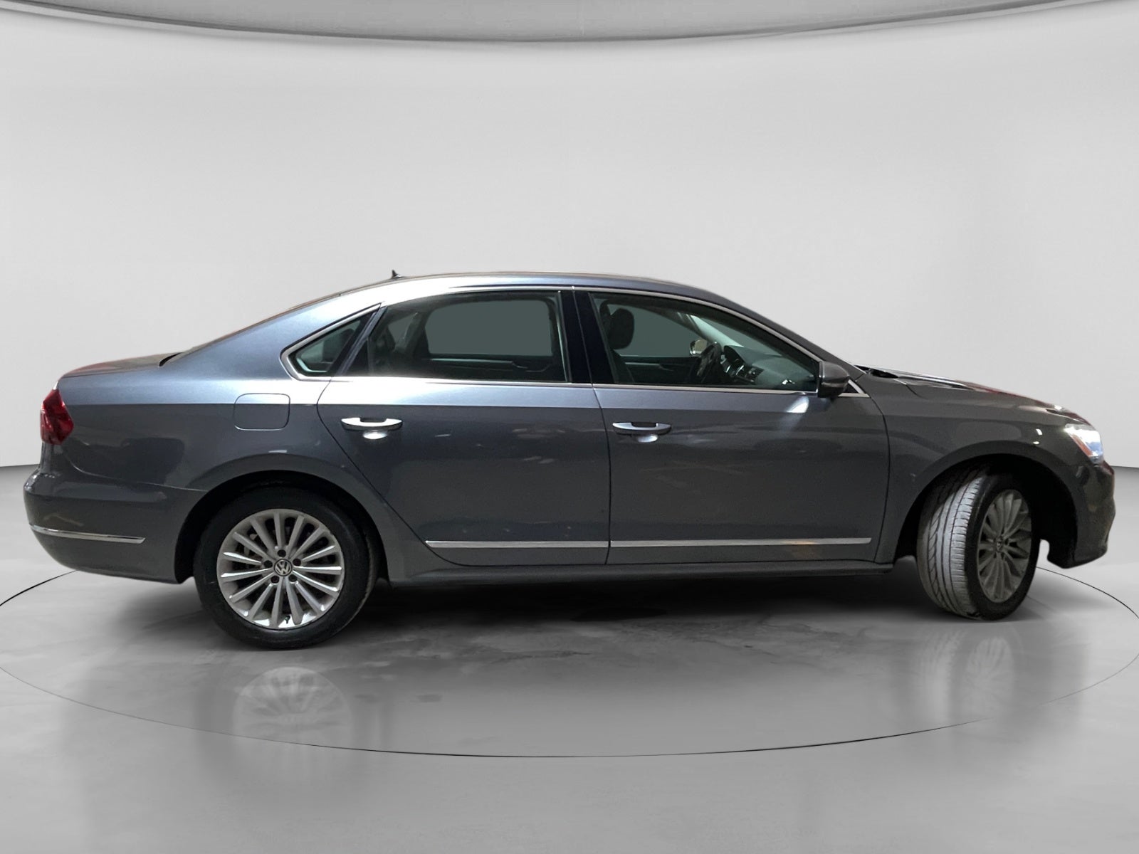 2017 Volkswagen PASSAT PASSAT SPORTLINE