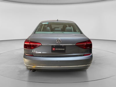 2017 Volkswagen PASSAT PASSAT SPORTLINE