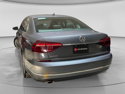 2017 Volkswagen PASSAT PASSAT SPORTLINE