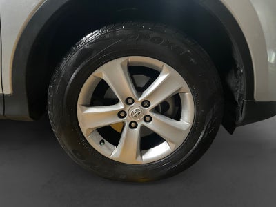 2014 Toyota RAV4 2.5 XLE AWD AT