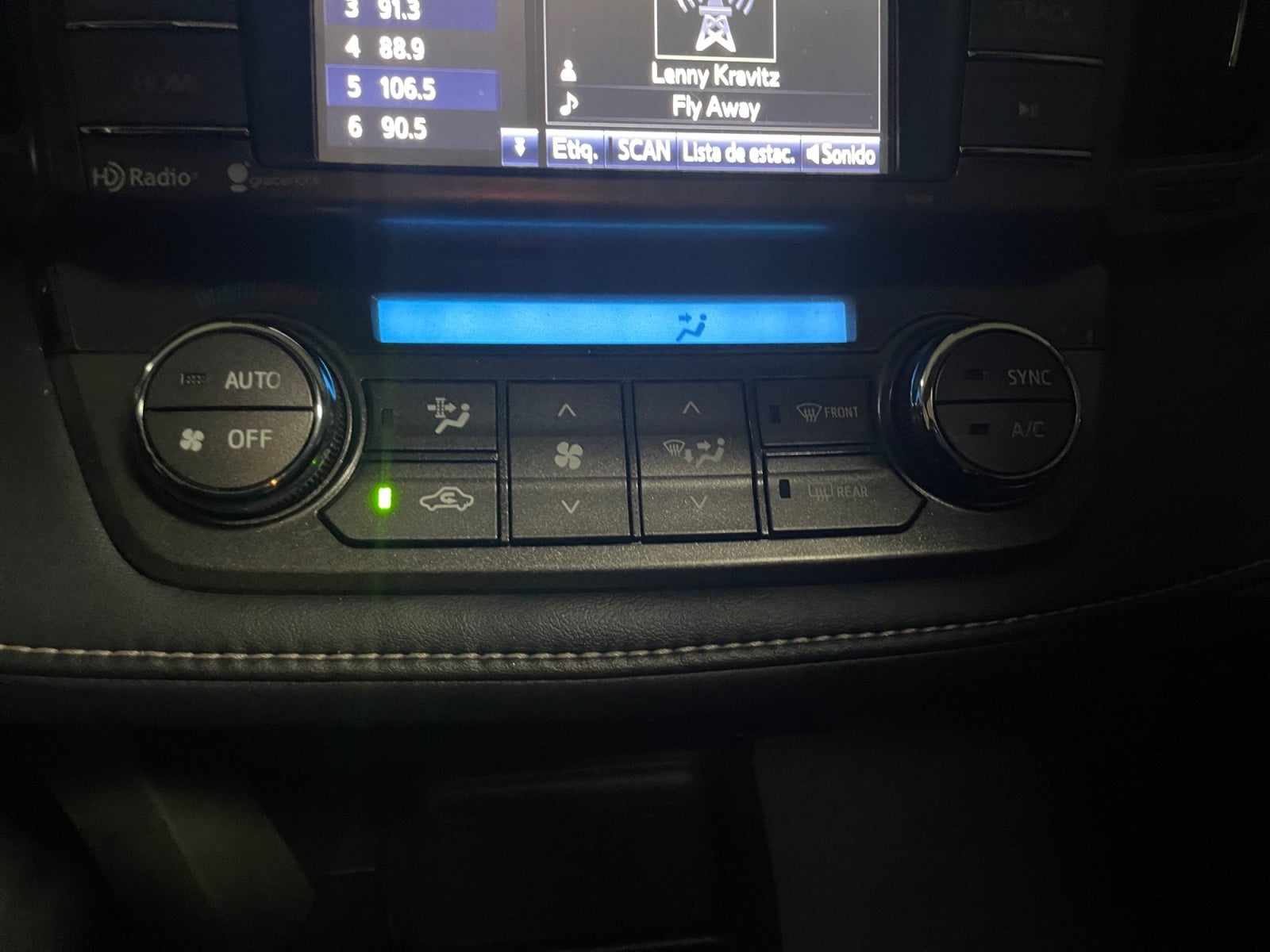 2014 Toyota RAV4 2.5 XLE AWD AT