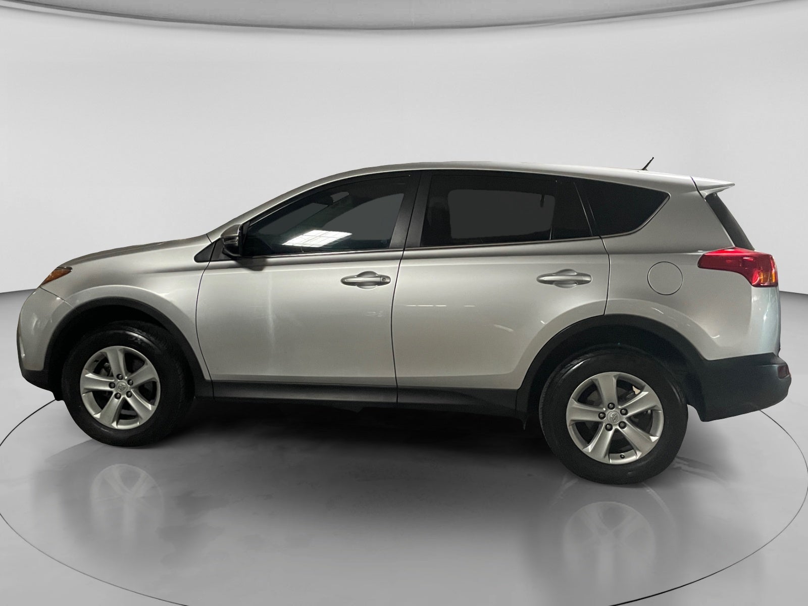2014 Toyota RAV4 2.5 XLE AWD AT