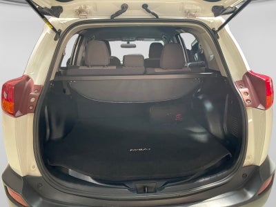 2015 Toyota RAV4 RAV4 4X2 LE BASE