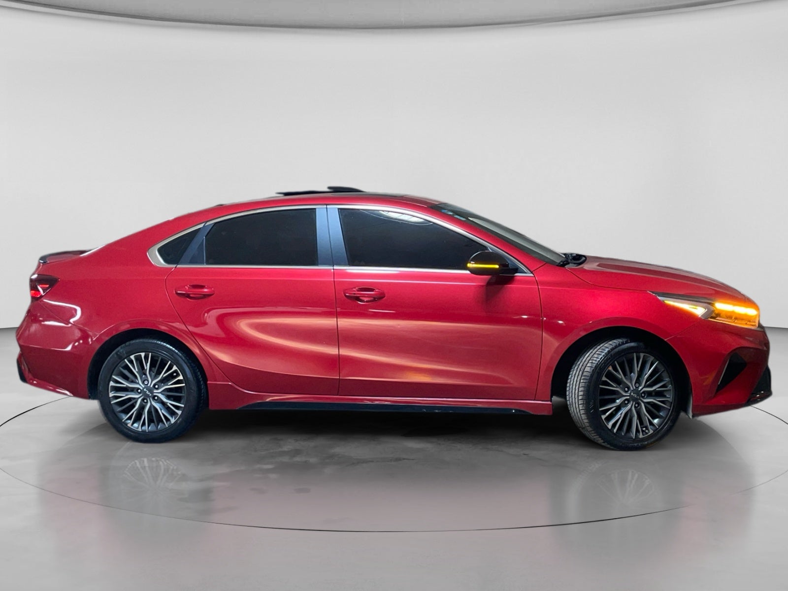 2024 Kia FORTE GT LINE