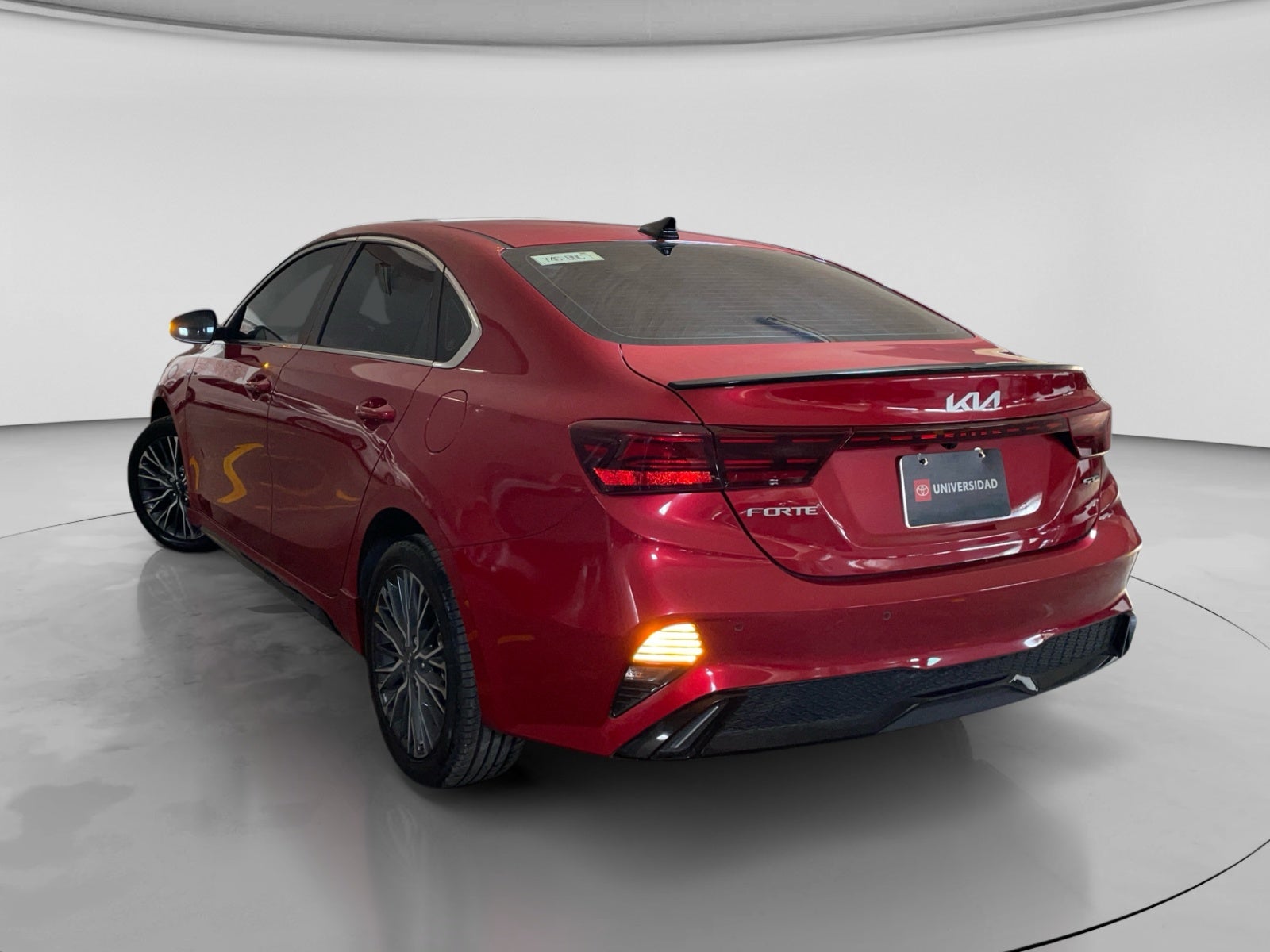 2024 Kia FORTE GT LINE