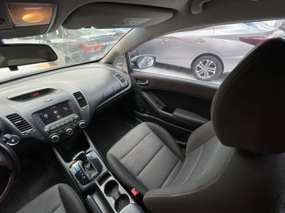 2018 Kia FORTE 2.0L EX T/A
