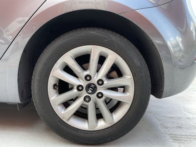 2018 Kia FORTE 2.0L EX T/A