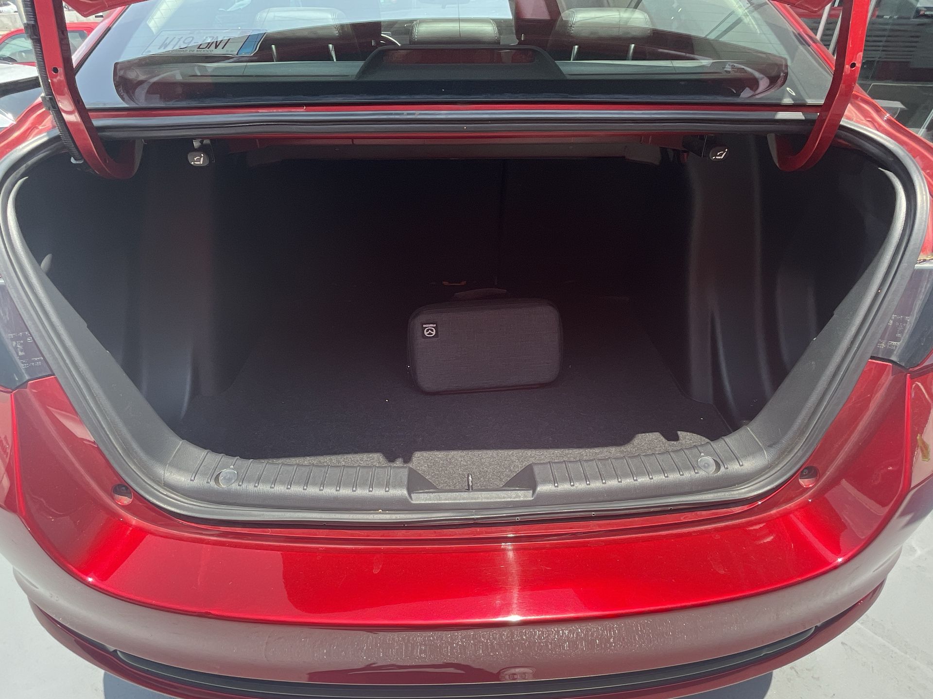 2024 Mazda Mazda 2 I GRAND TOURING TA