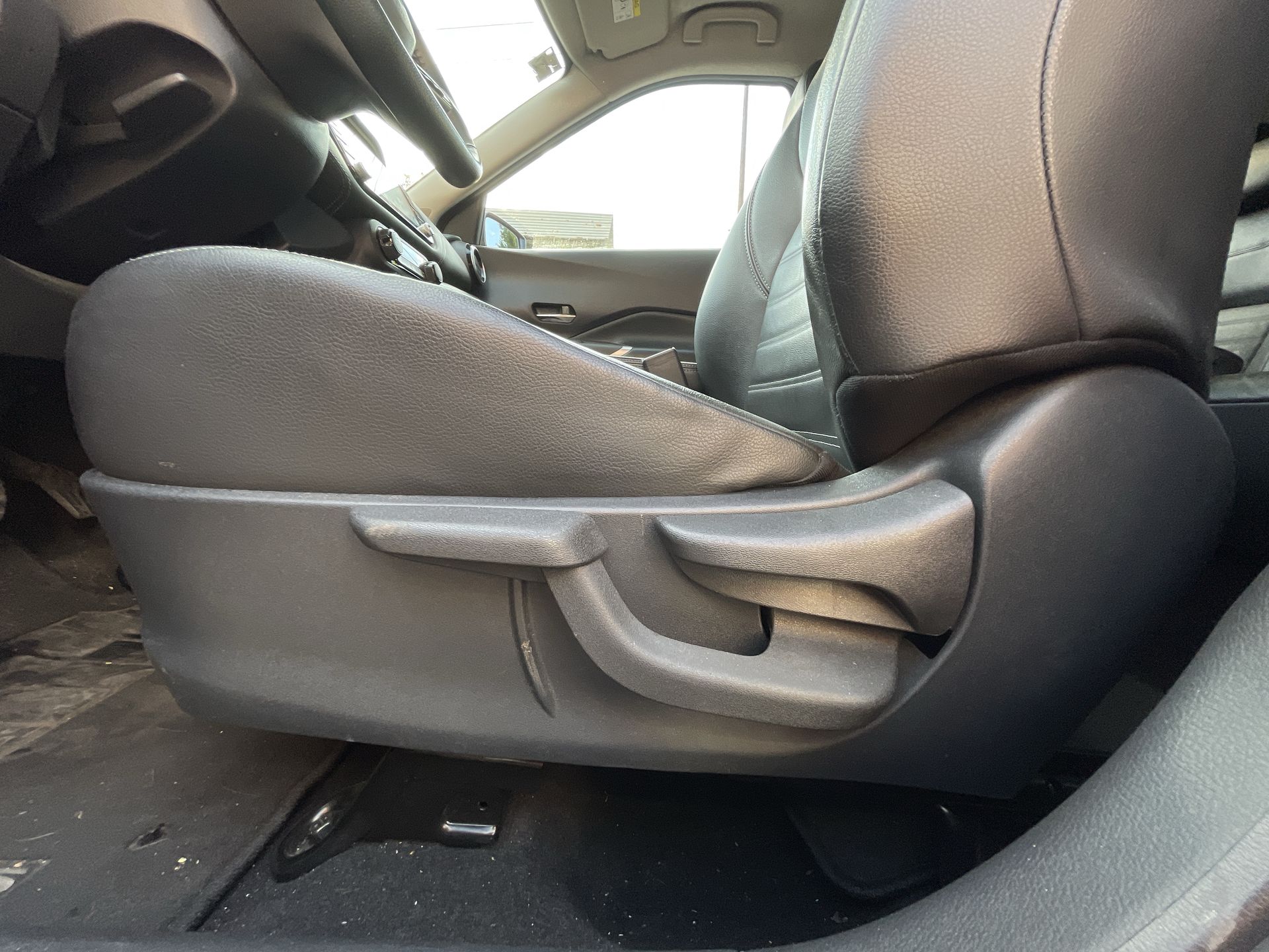 2023 Nissan KICKS EXCLUSIVE 1.6 LTS CVT 23