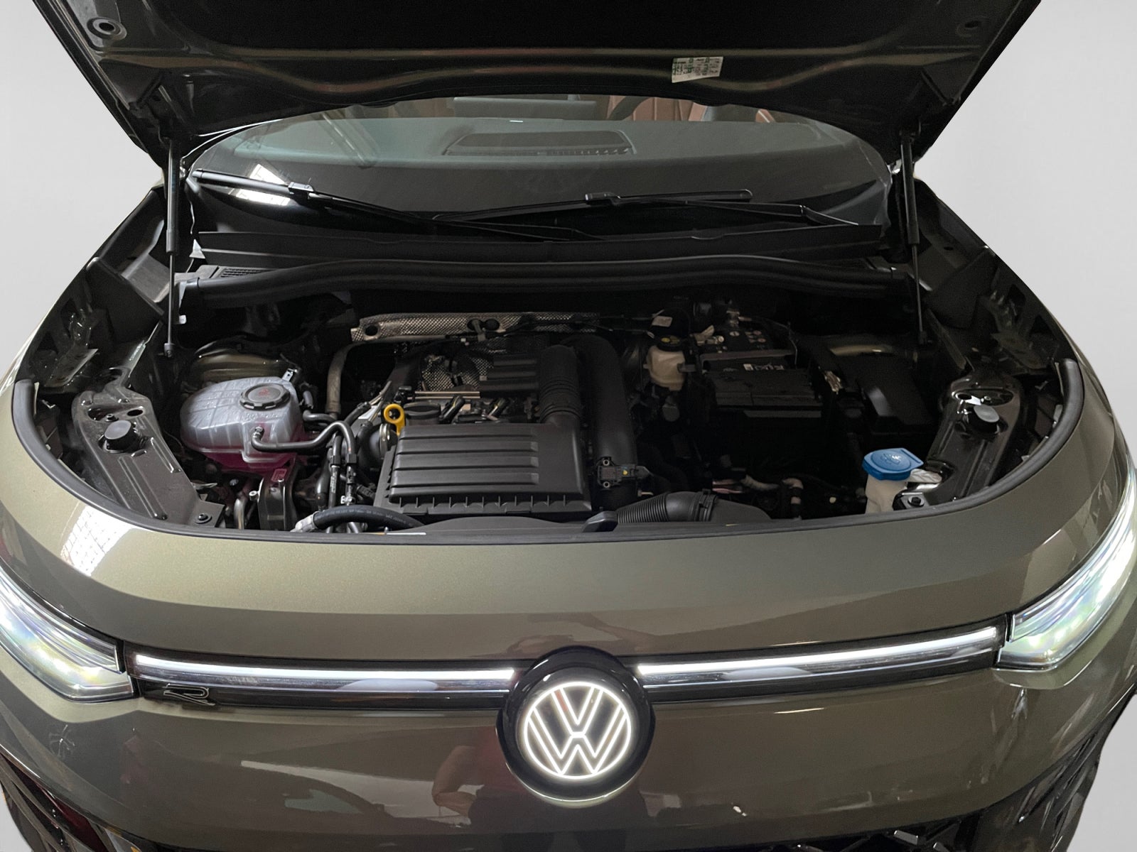 2026 Volkswagen TIGUAN R-LINE 1.4