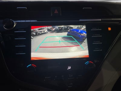 2019 Toyota CAMRY XLE