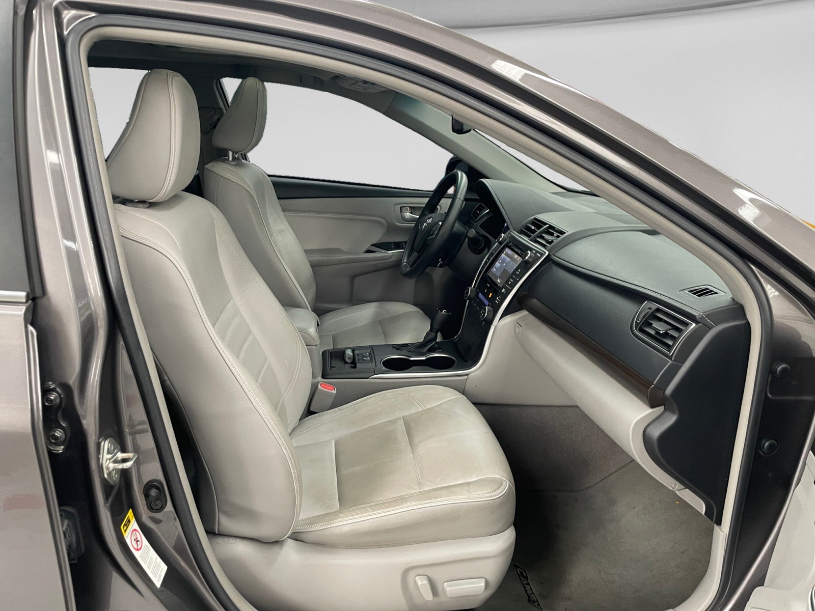 2017 Toyota CAMRY XLE NAVI L4 AT