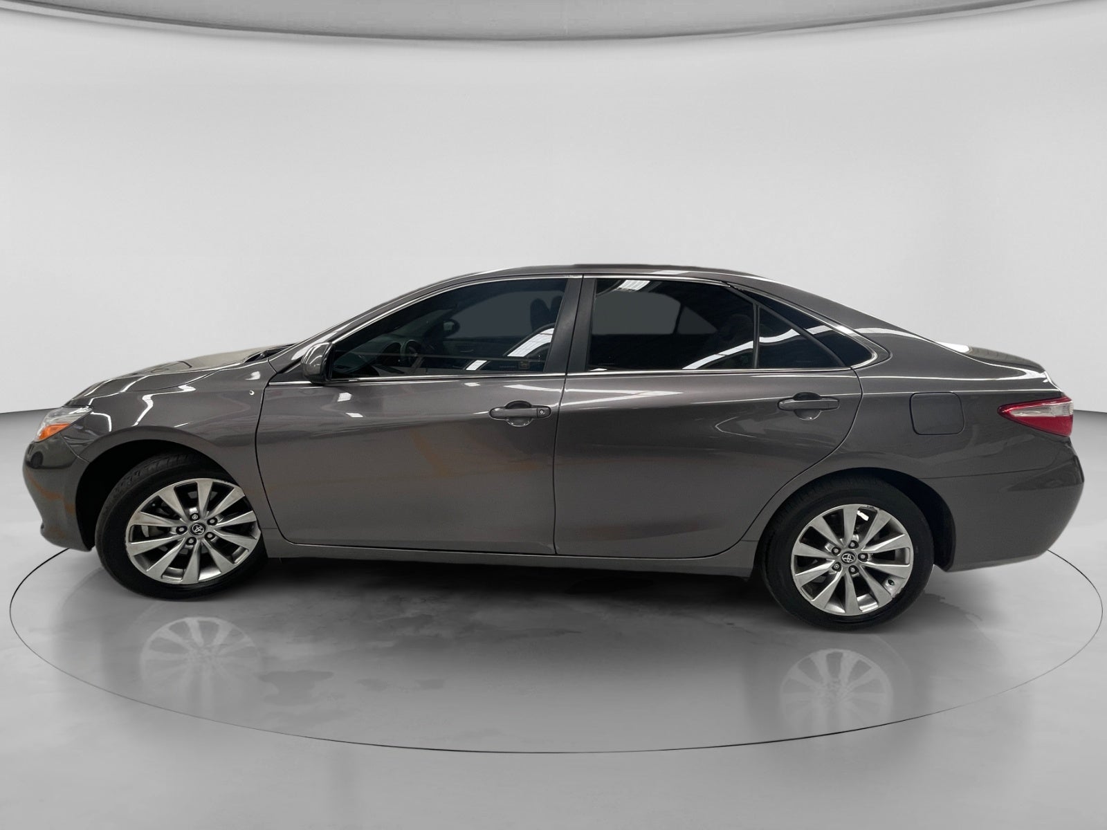 2017 Toyota CAMRY XLE NAVI L4 AT