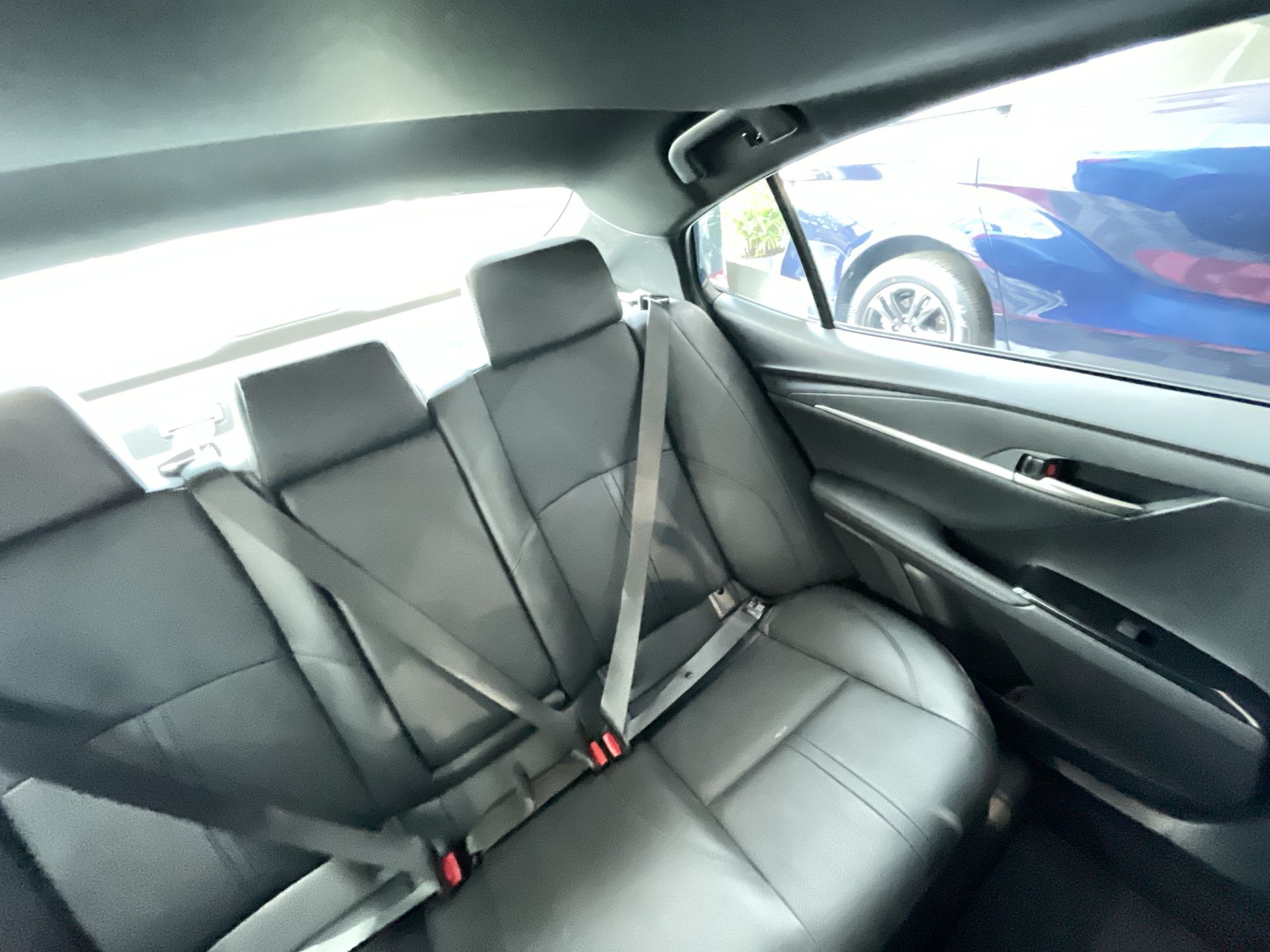 2025 Toyota CAMRY XSE BI-TONE HEV