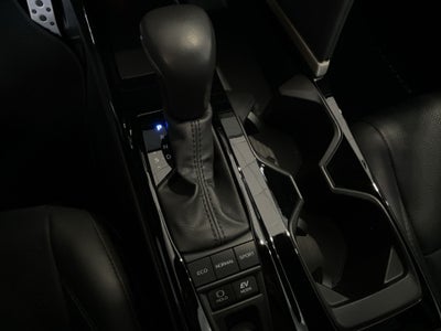 2025 Toyota CAMRY XSE BI-TONE HEV