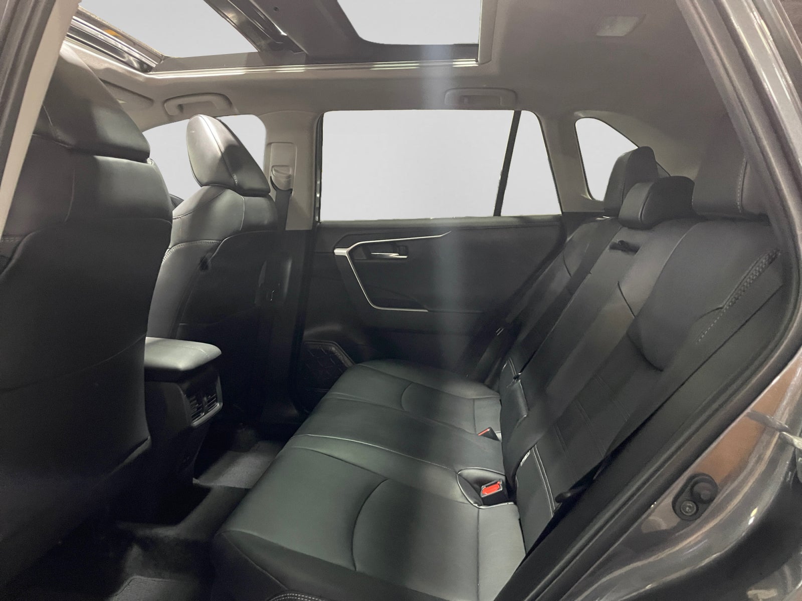 2022 Toyota RAV4 LIMITED HV