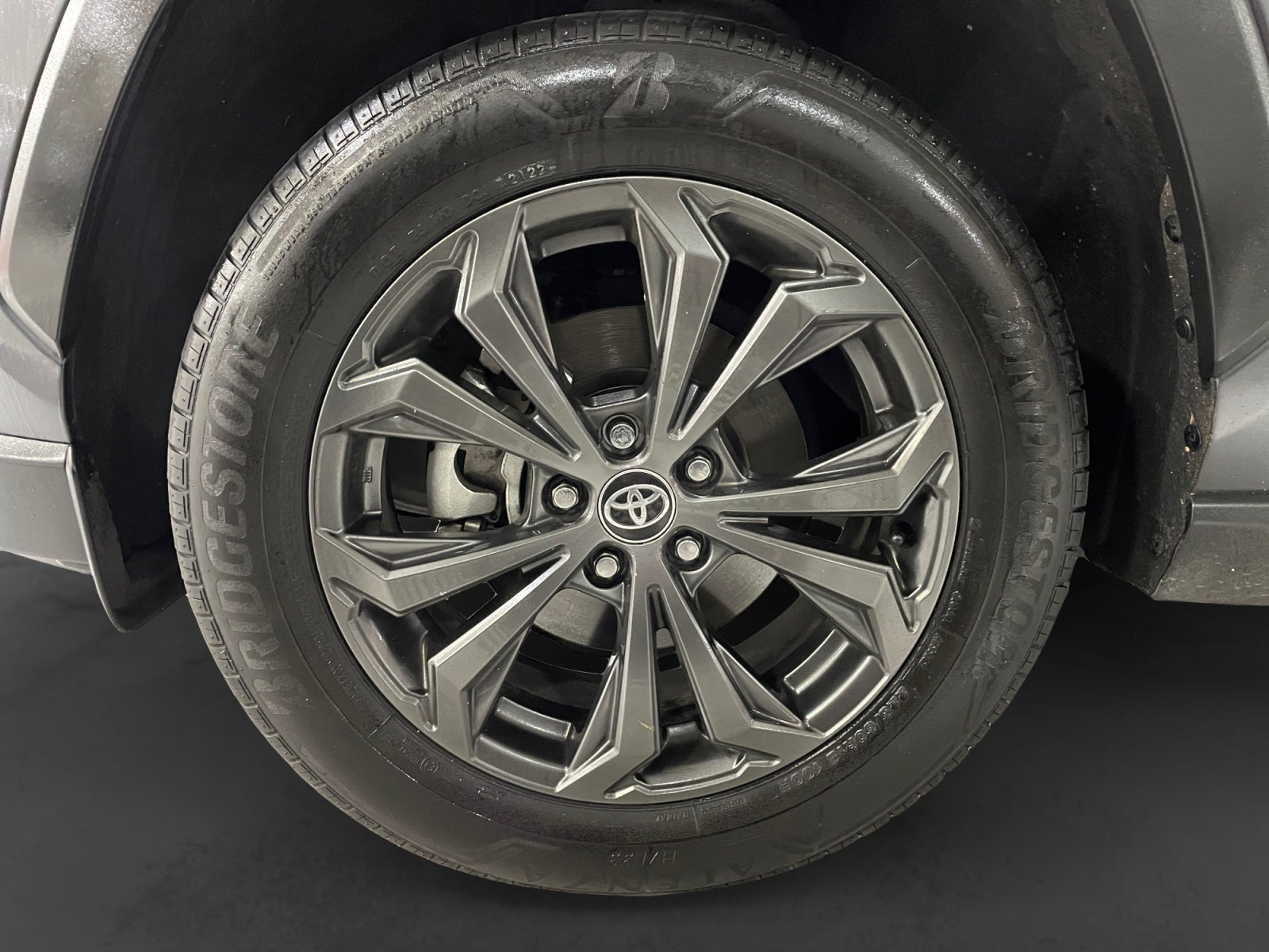 2022 Toyota RAV4 LIMITED HV