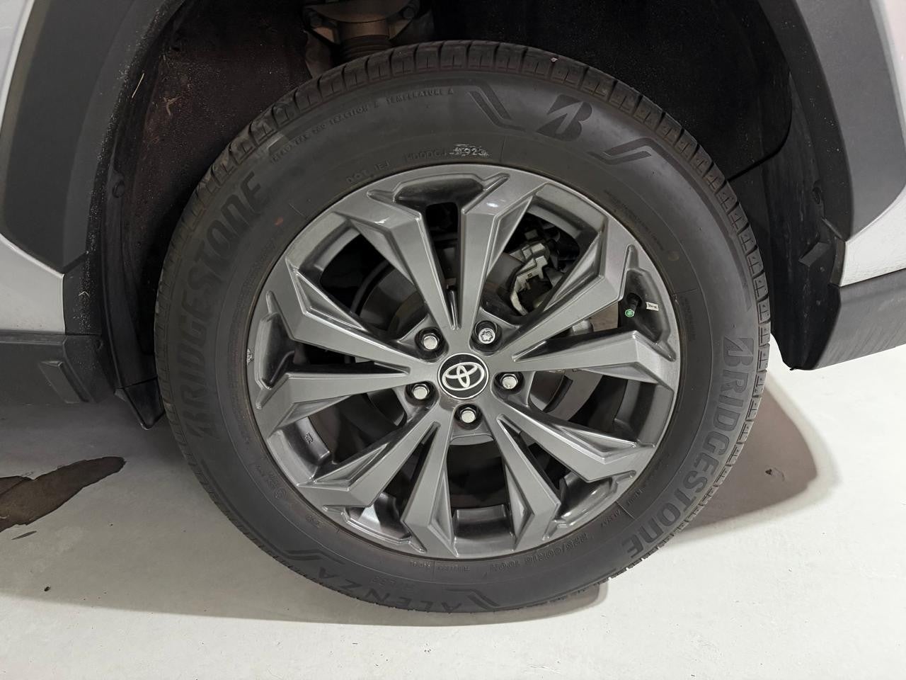 2023 Toyota RAV4 LIMITED HV