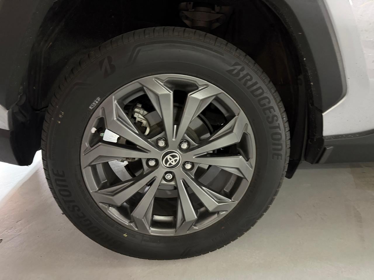 2023 Toyota RAV4 LIMITED HV