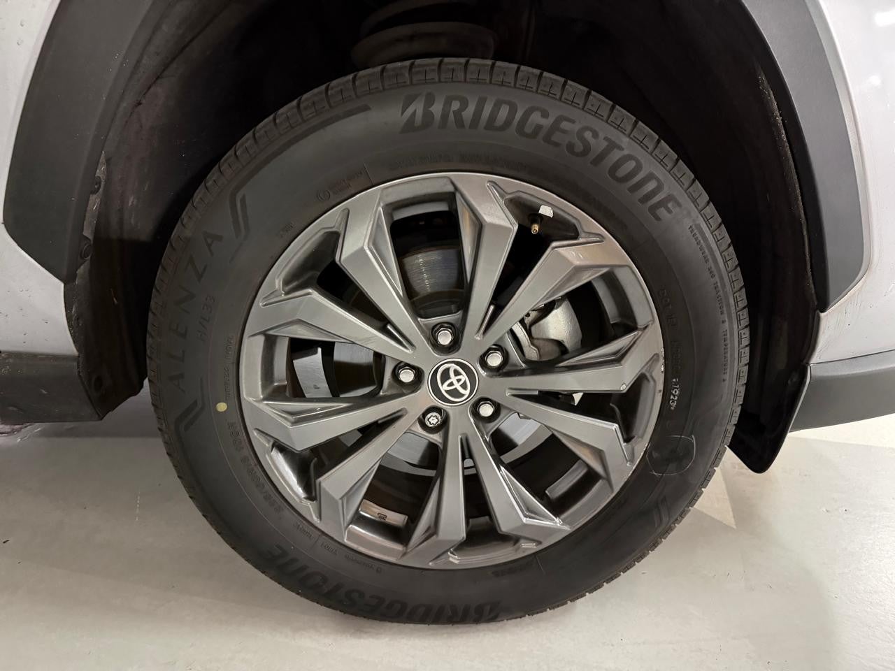 2023 Toyota RAV4 LIMITED HV