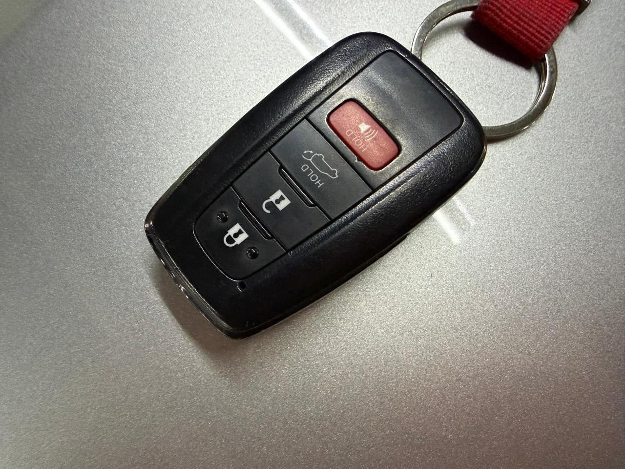2023 Toyota RAV4 LIMITED HV