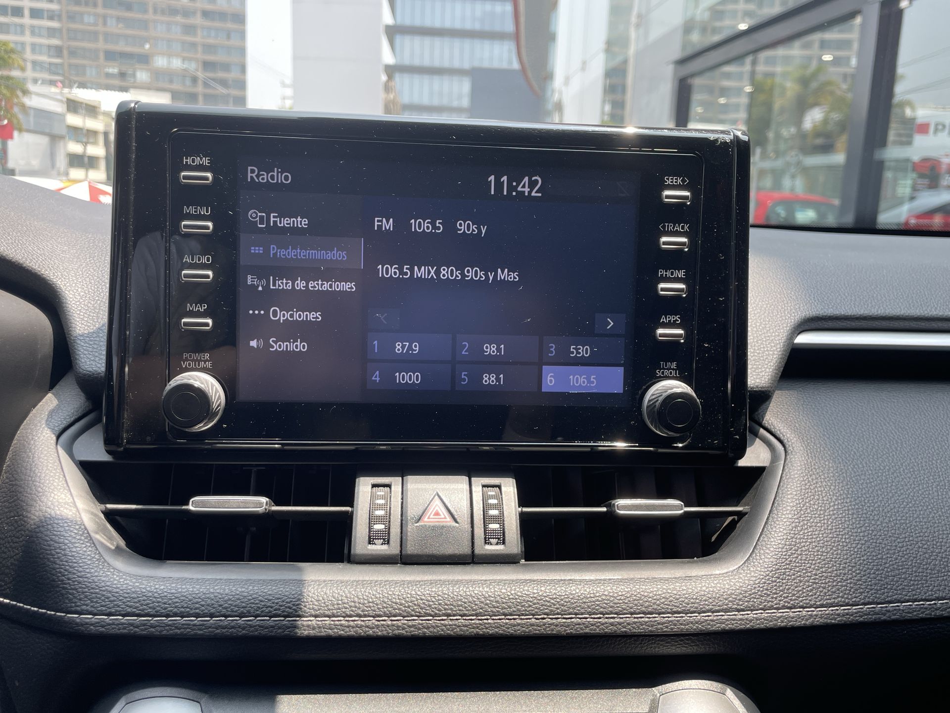 2021 Toyota RAV4 LIMITED HV