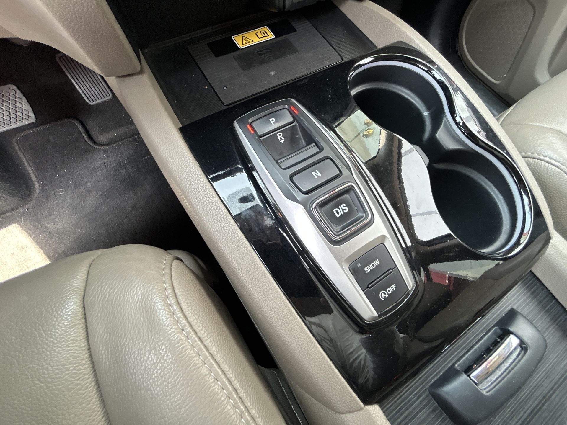 2022 Honda PILOT TOURING