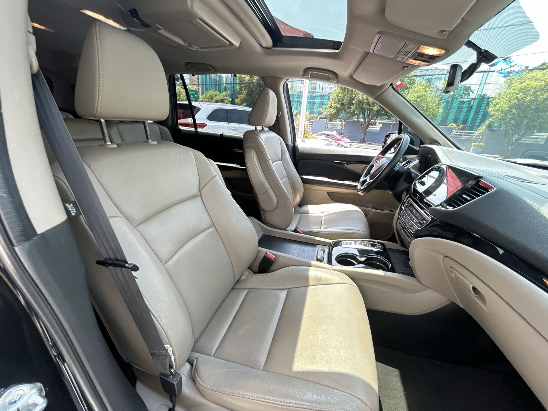 2022 Honda PILOT TOURING