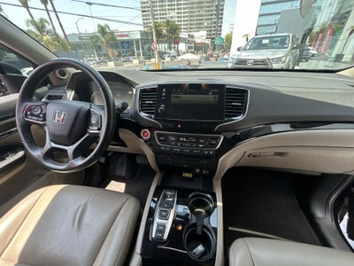 2022 Honda PILOT TOURING