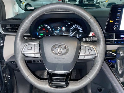 2022 Toyota SIENNA LIMITED