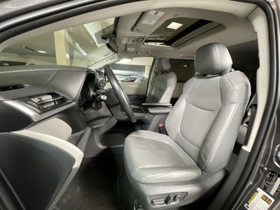 2021 Toyota SIENNA XLE PIEL