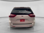 2019 Toyota SIENNA XLE