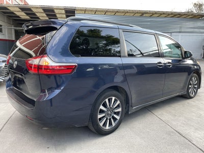 2019 Toyota SIENNA XLE PIEL