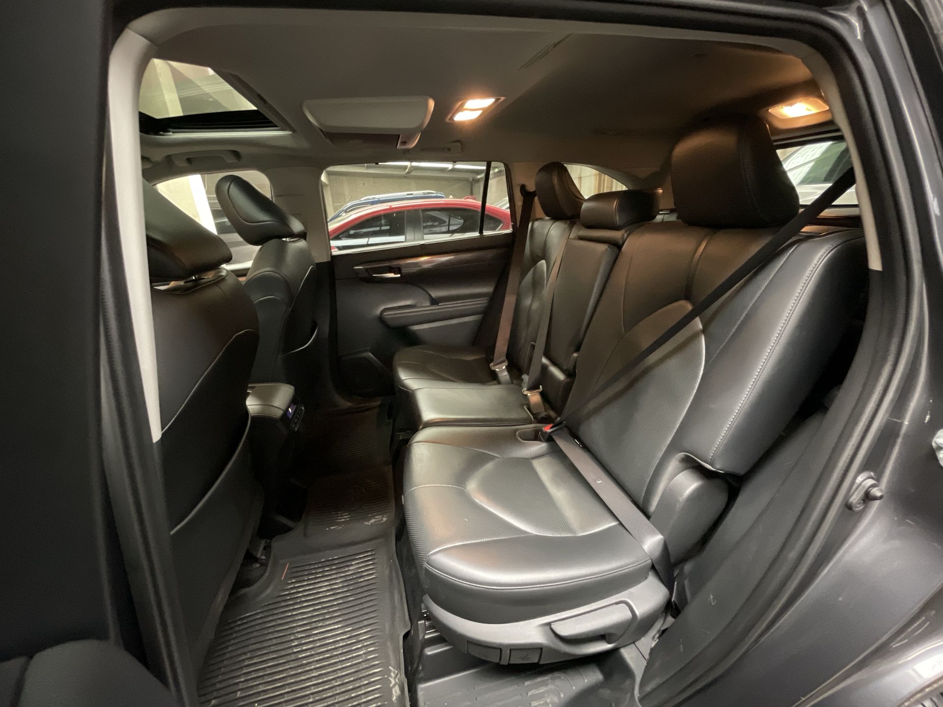 2021 Toyota HIGHLANDER LIMITED PR