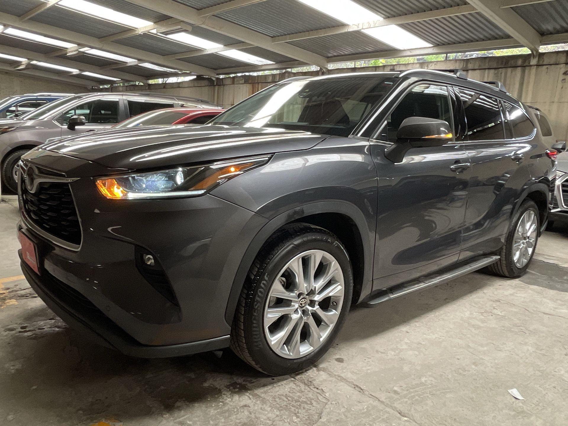 2021 Toyota HIGHLANDER LIMITED PR