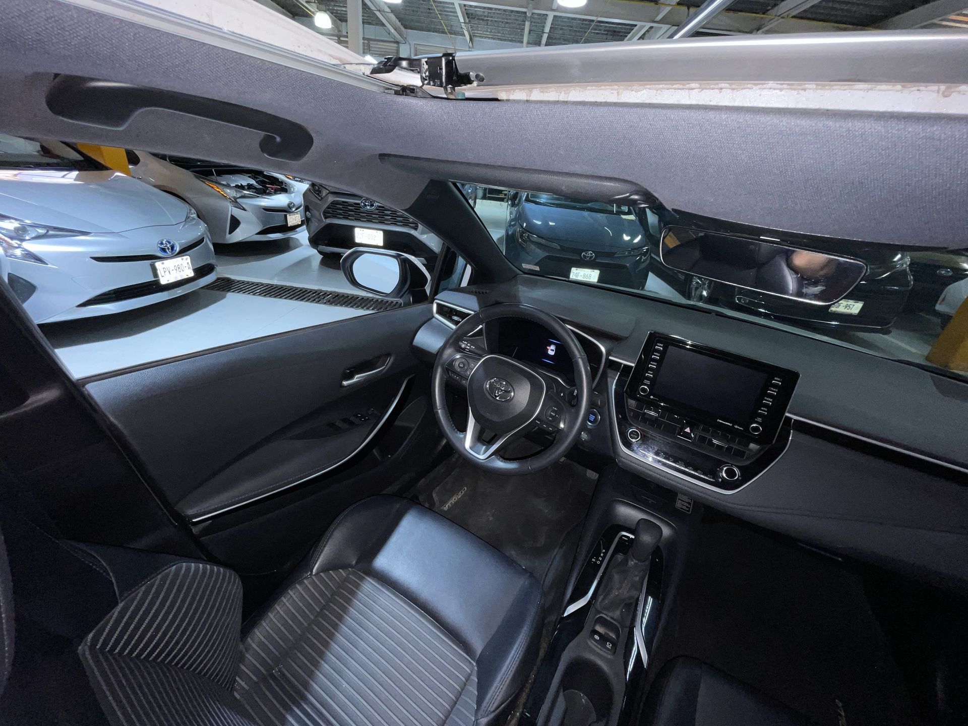 2022 Toyota COROLLA SE CVT