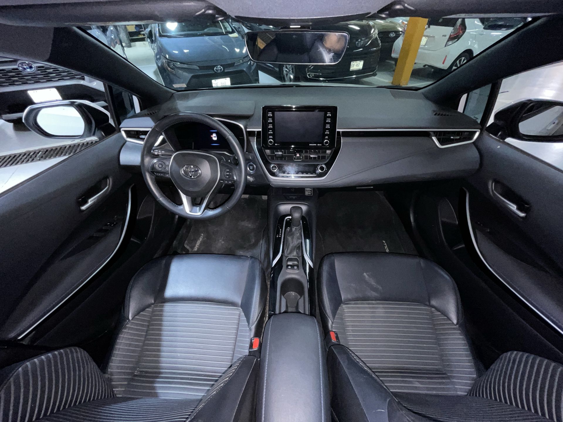 2022 Toyota COROLLA SE CVT