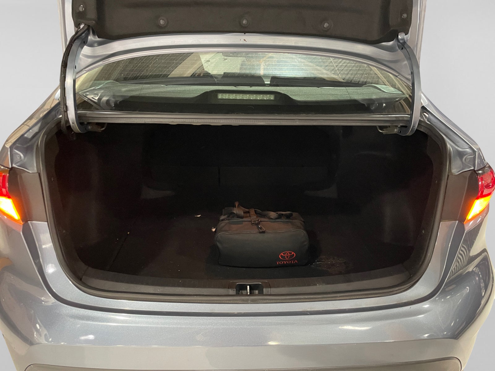 2021 Toyota COROLLA BASE MT