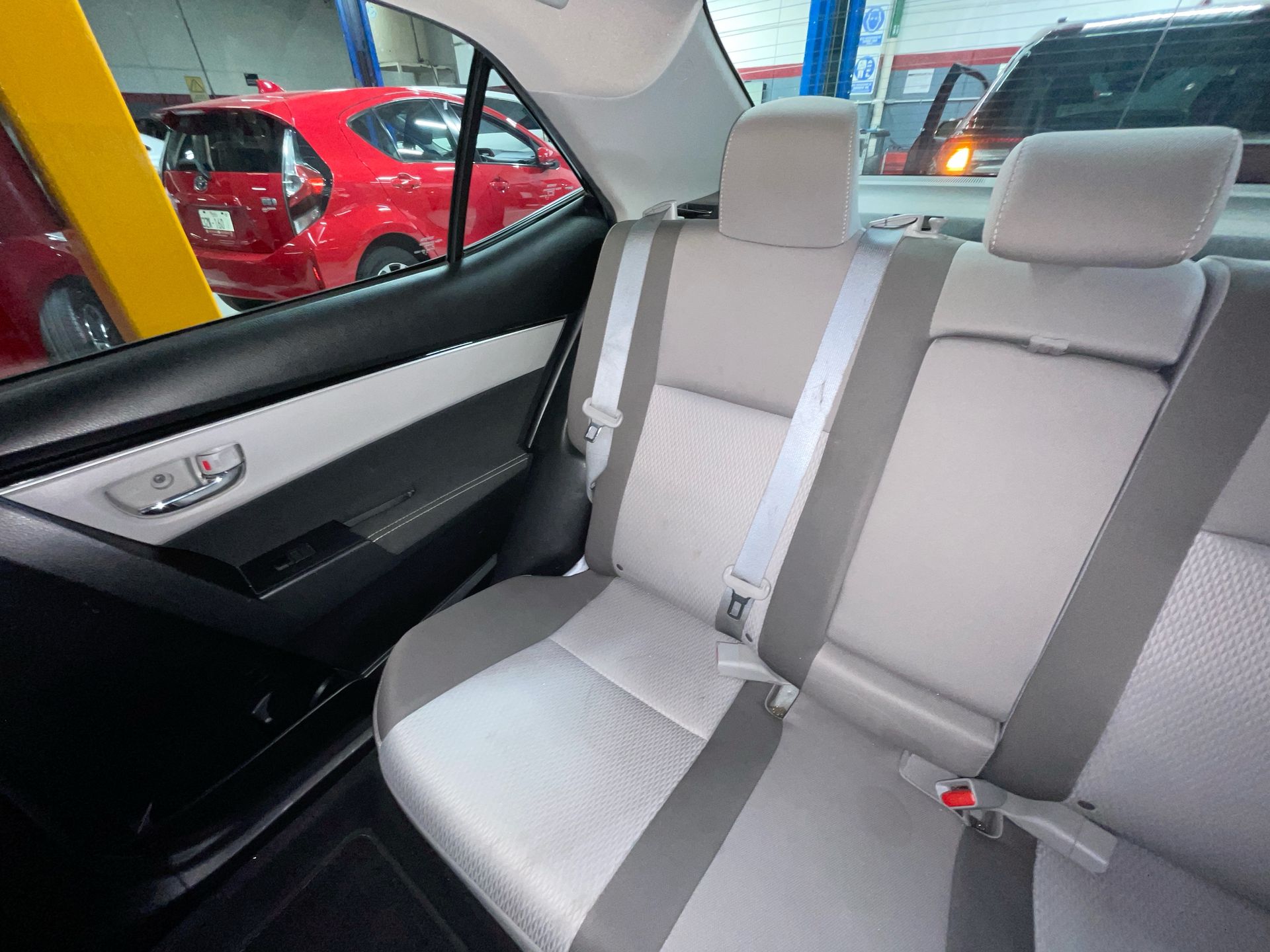 2019 Toyota COROLLA LE