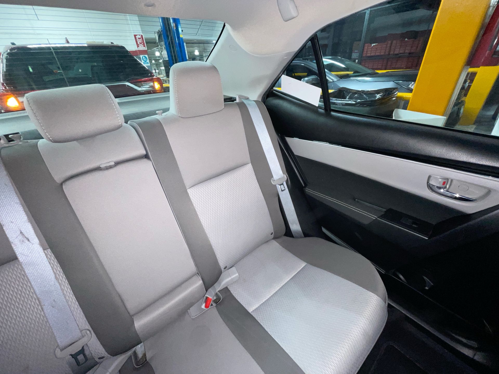 2019 Toyota COROLLA LE