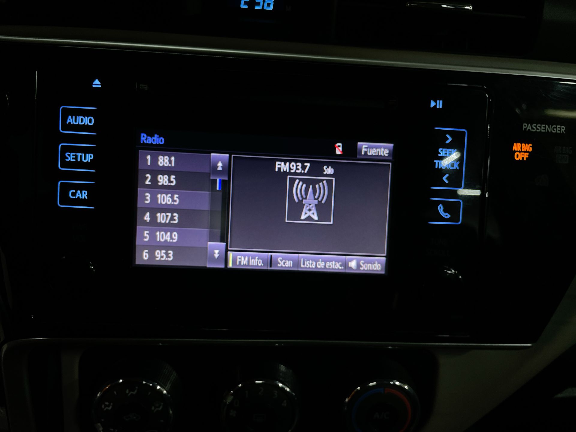 2019 Toyota COROLLA LE