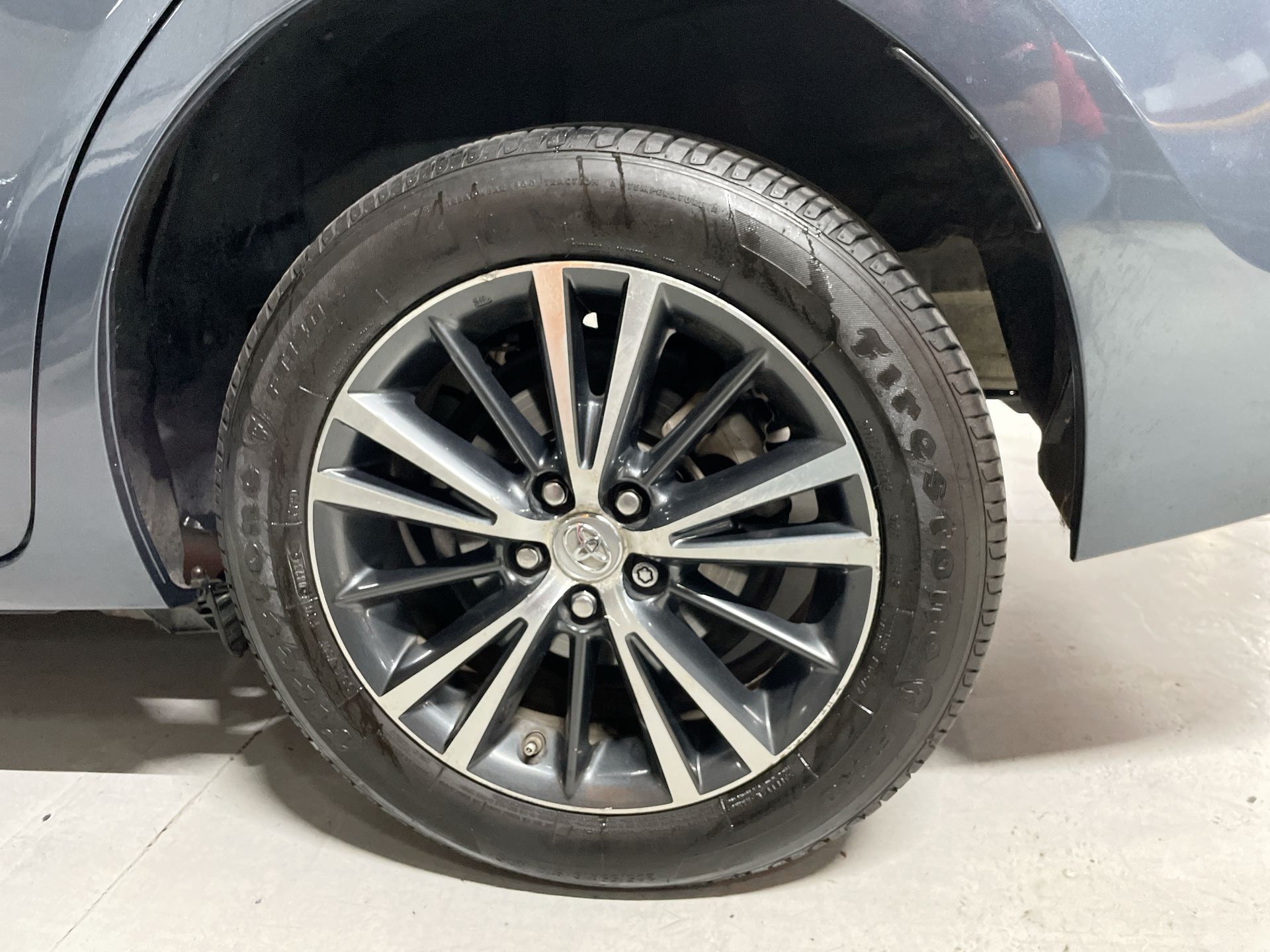 2019 Toyota COROLLA LE