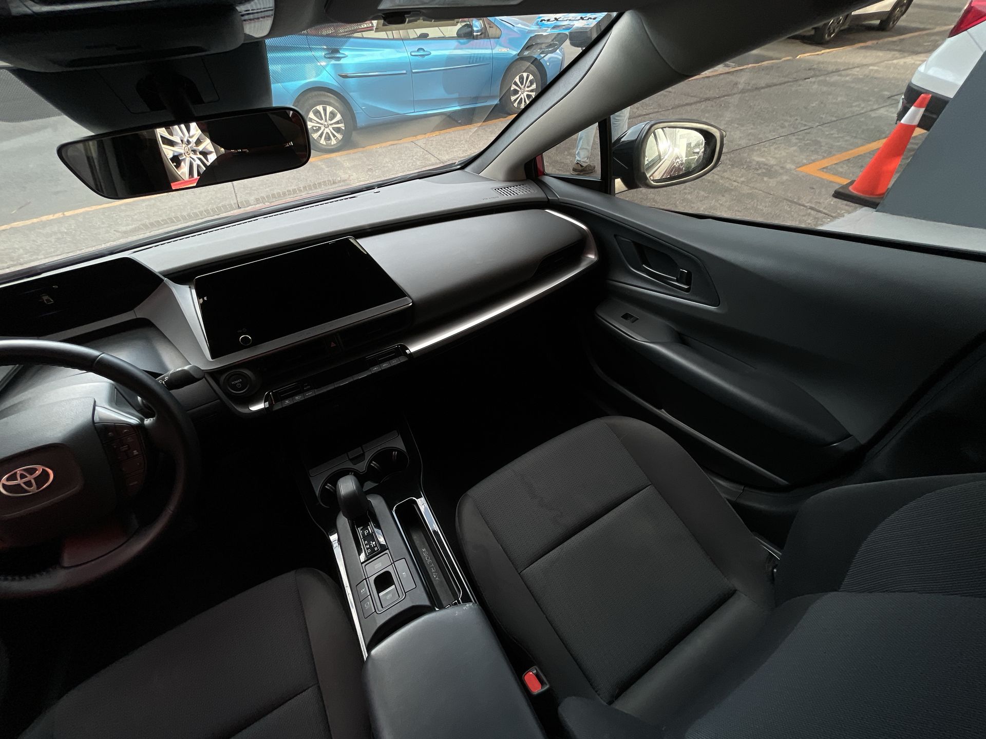 2023 Toyota PRIUS BASE BASE
