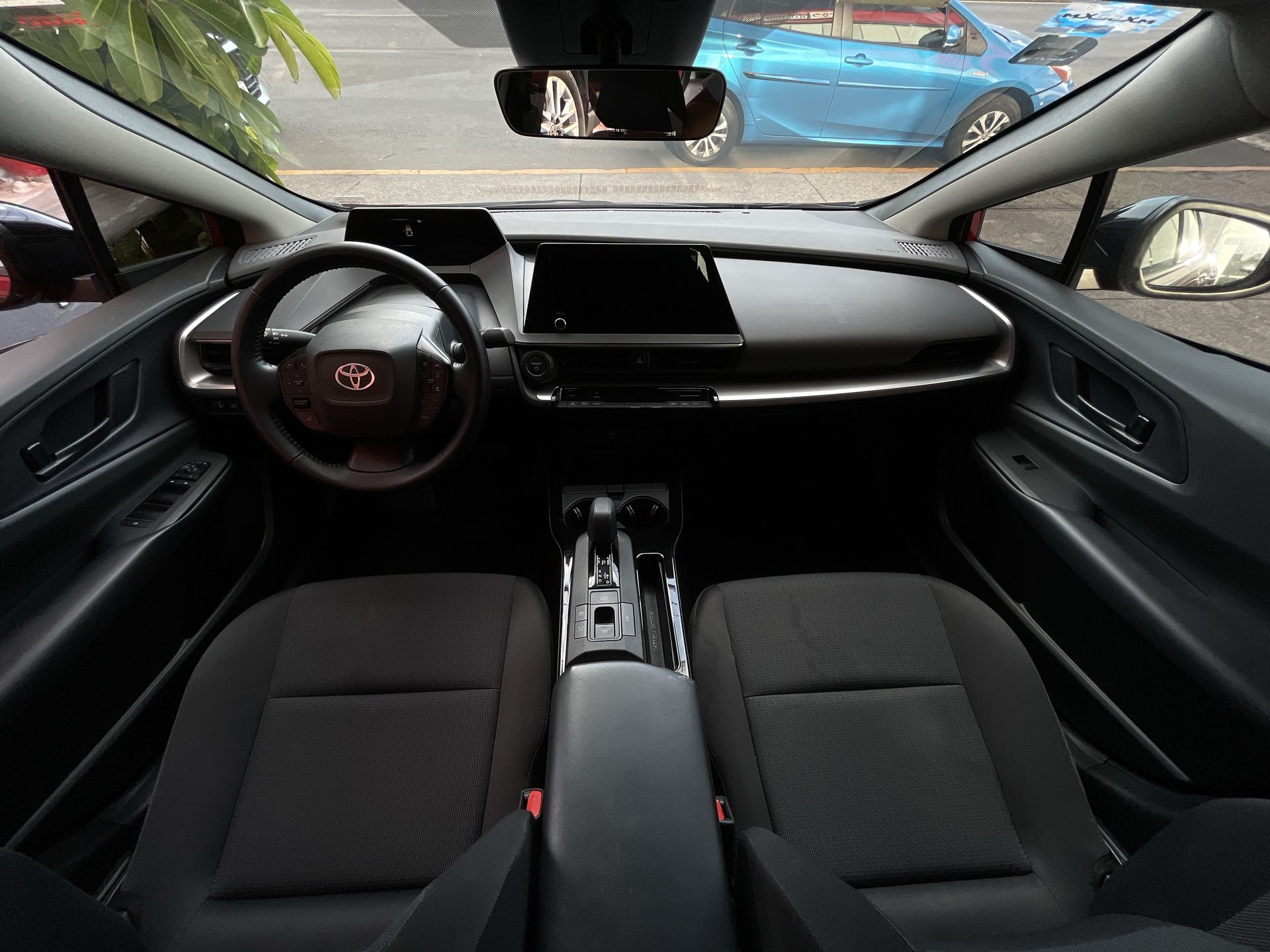2023 Toyota PRIUS BASE BASE