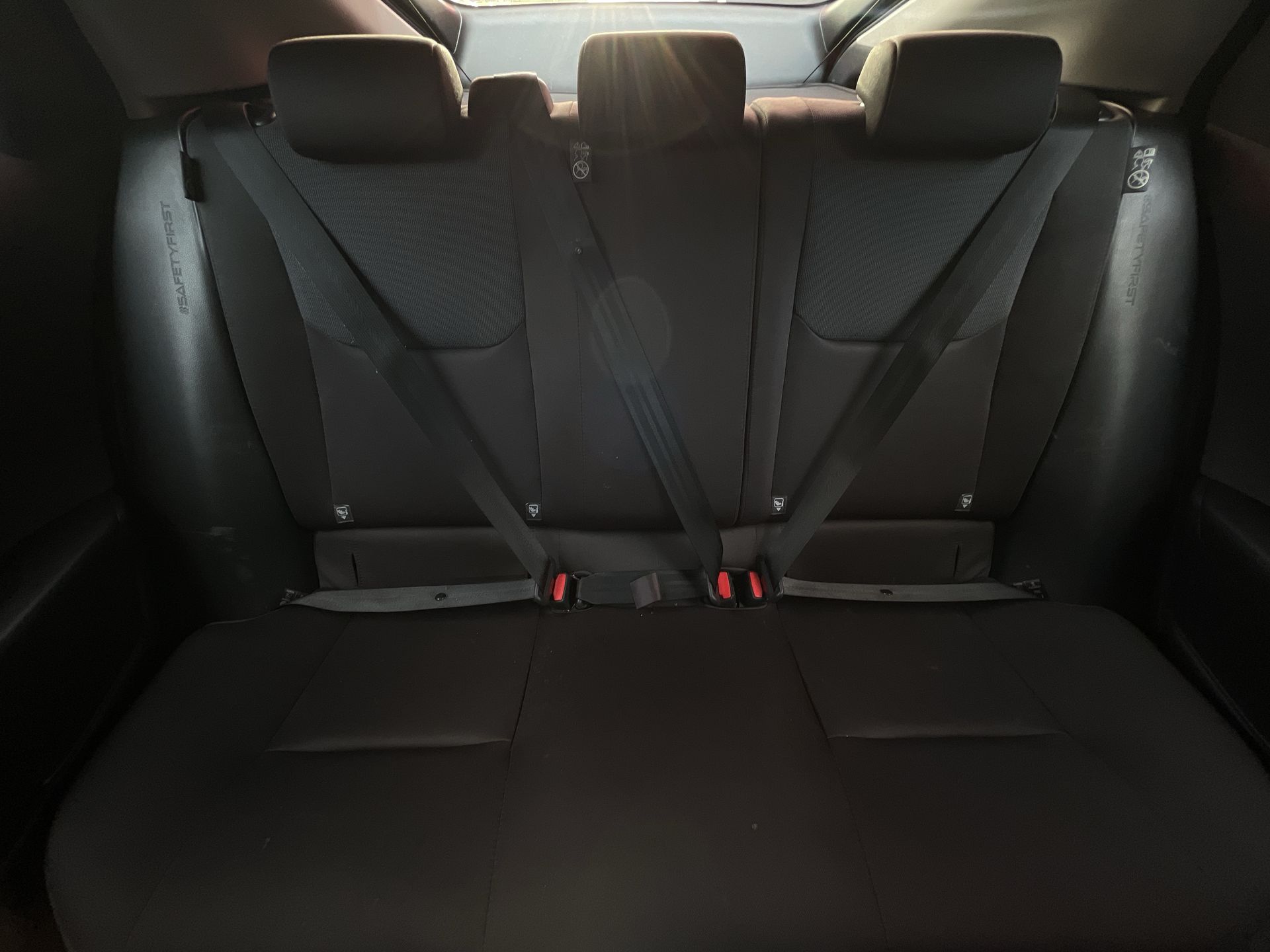 2023 Toyota PRIUS BASE BASE