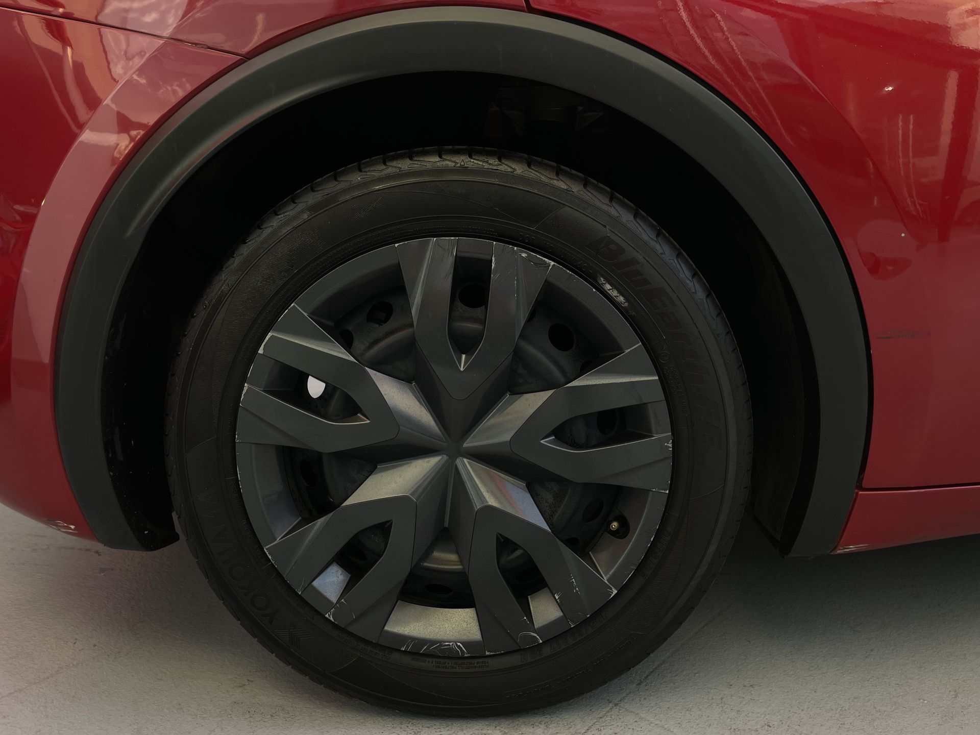 2023 Toyota PRIUS BASE BASE