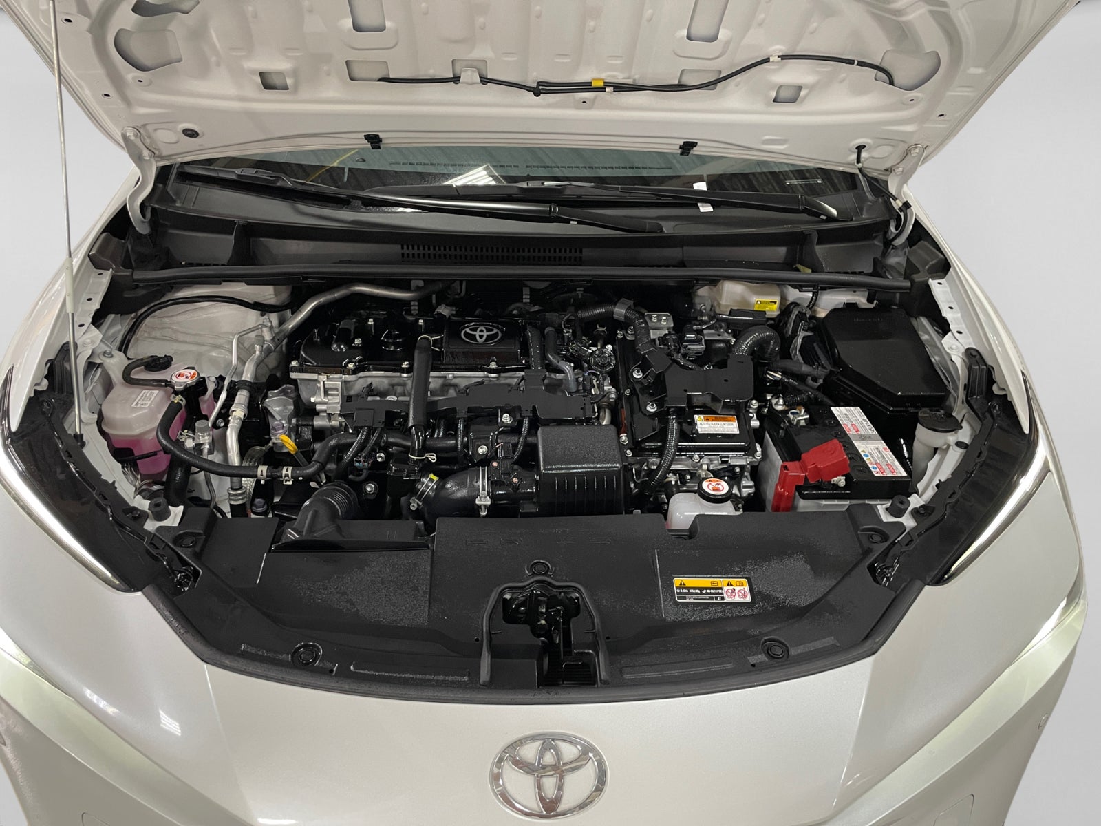 2023 Toyota PRIUS BASE PREMIUM